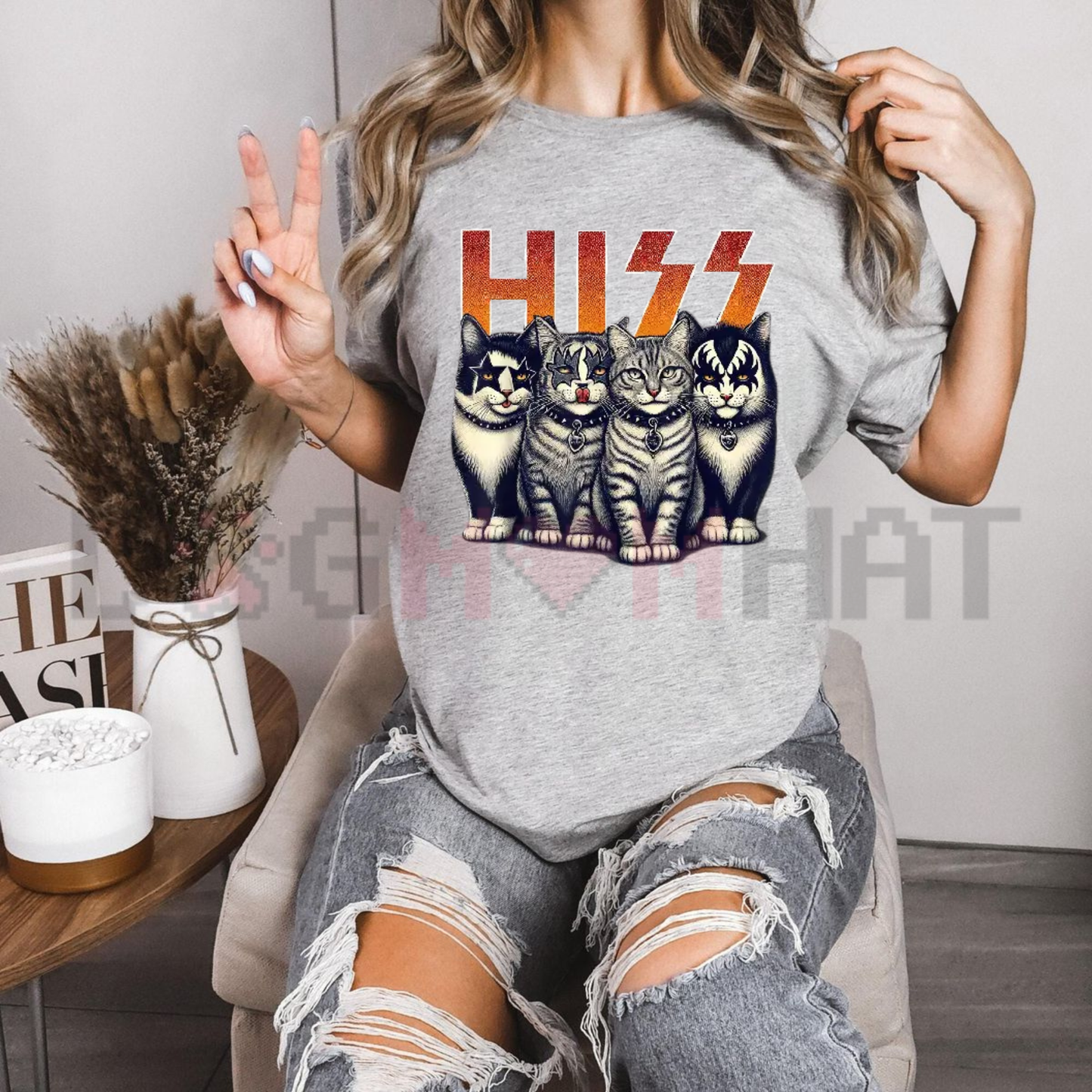 "Hiss" Funny Cats Rock T-Shirt – Kittens Rockin Graphic Tee