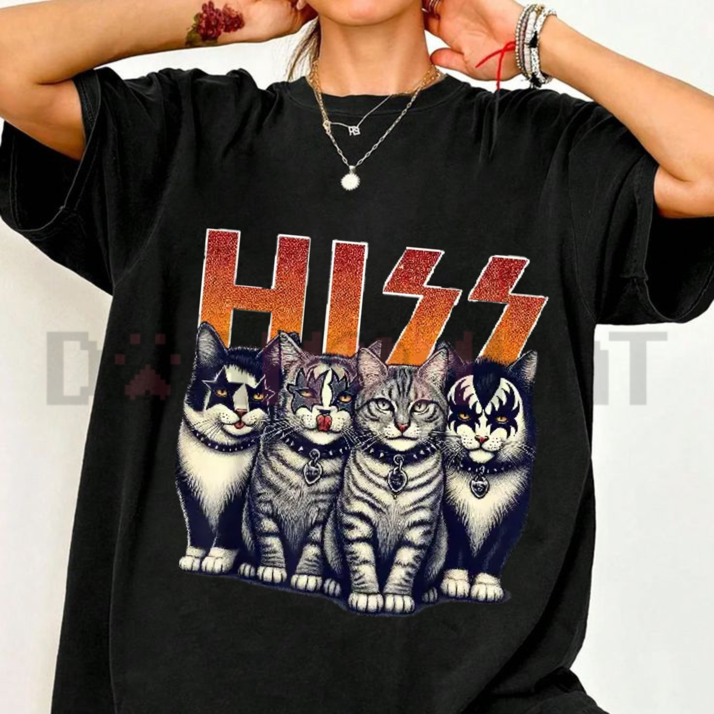 "Hiss" Funny Cats Rock T-Shirt – Kittens Rockin Graphic Tee